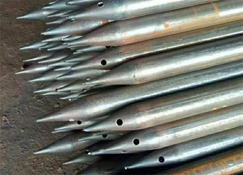 市中隧道钢花管现货